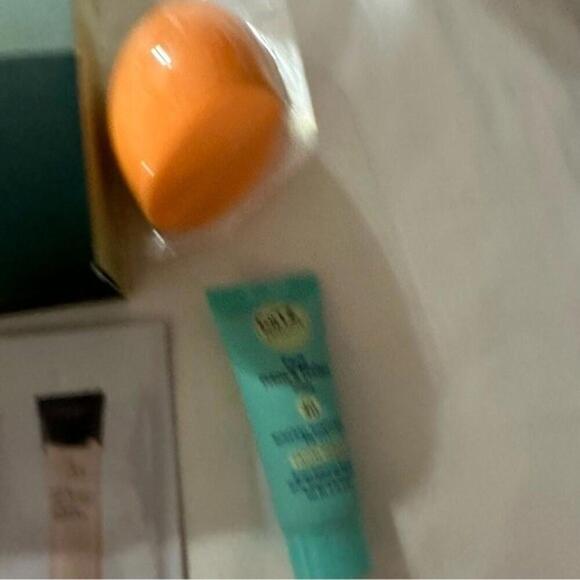 Ulta Beauty Makeup Bundle - Picture 3 of 9